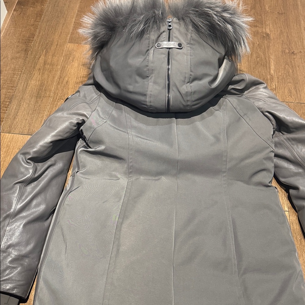 RUDSAK Charcoal silver fox Fur-Trimmed Puffer Jacket - Picture 7 of 7